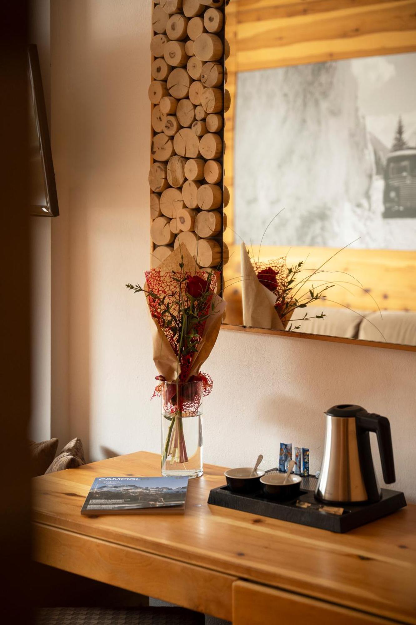 Hotel Dahu Madonna Extérieur photo