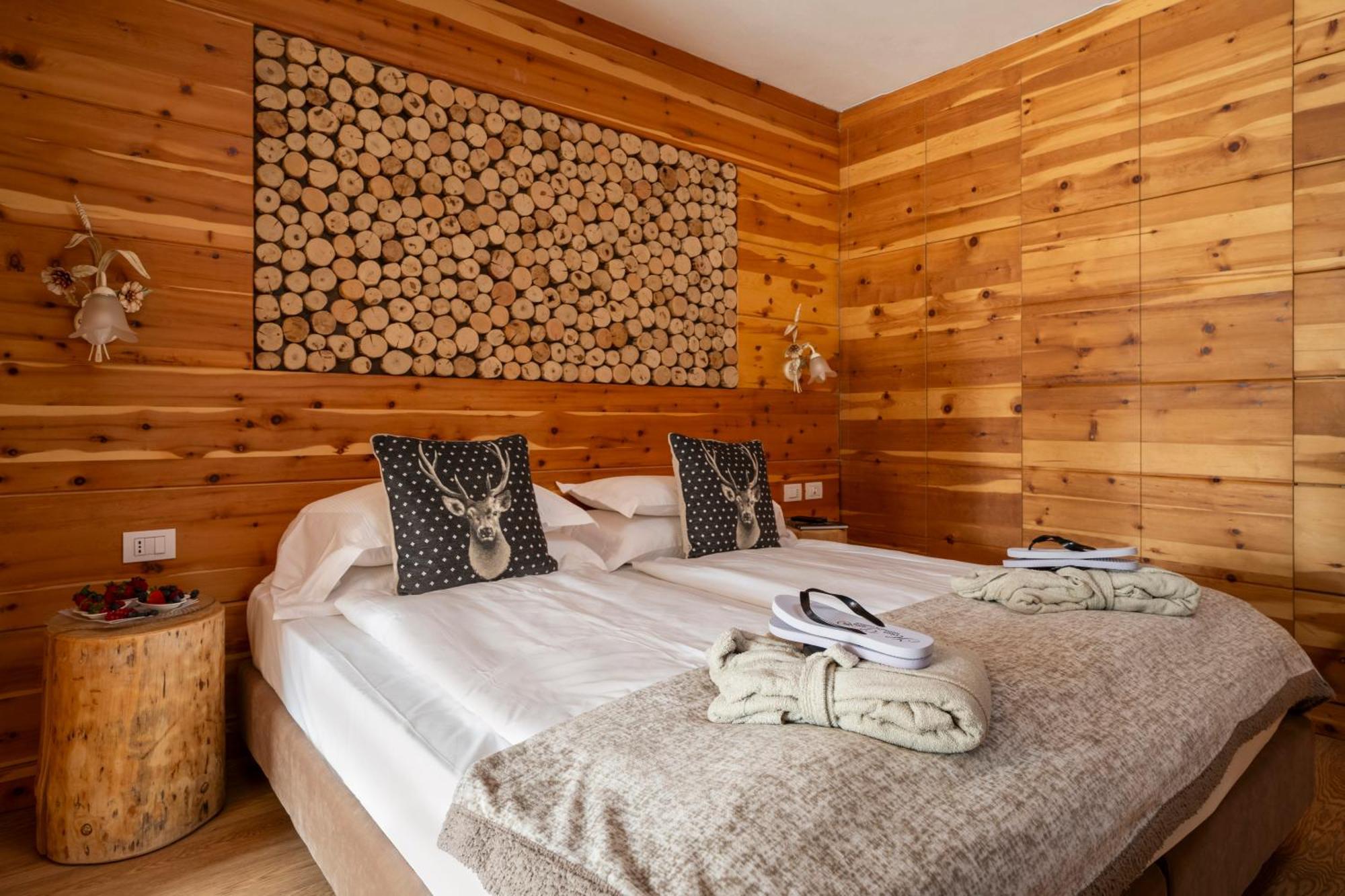 Hotel Dahu Madonna Extérieur photo
